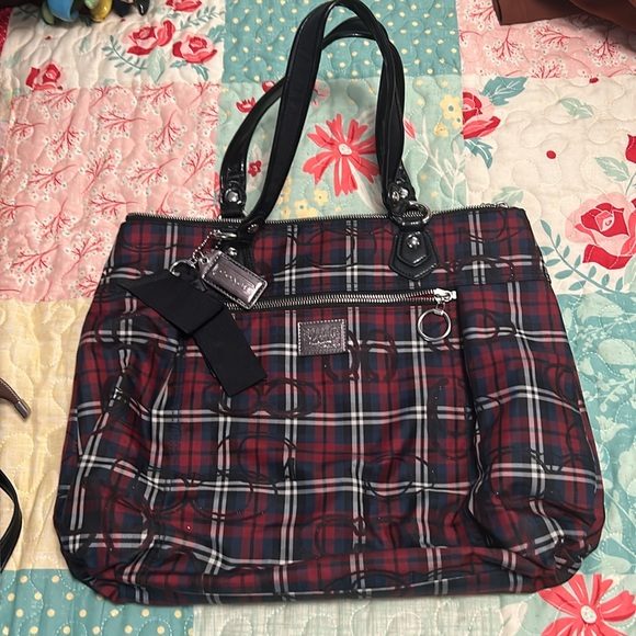 Coach Handbags - Coach Poppy Tartan Plaid Tote Bag.